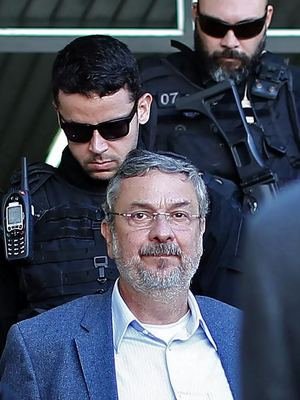 BC bloqueia R$ 30,8 milhões em contas pessoais e da empresa de Palocci - Heuler Andrey/AFP