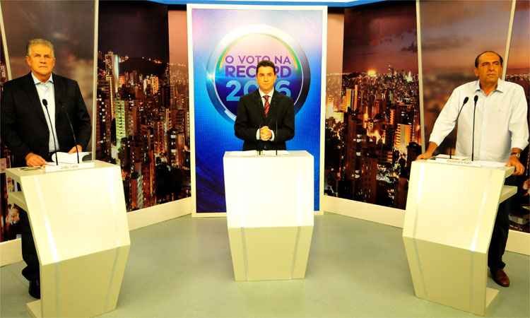 João Leite e Kalil trocam novos ataques e acusações em debate eleitoral  - Ramon Lisboa/E.M/D.A/Press