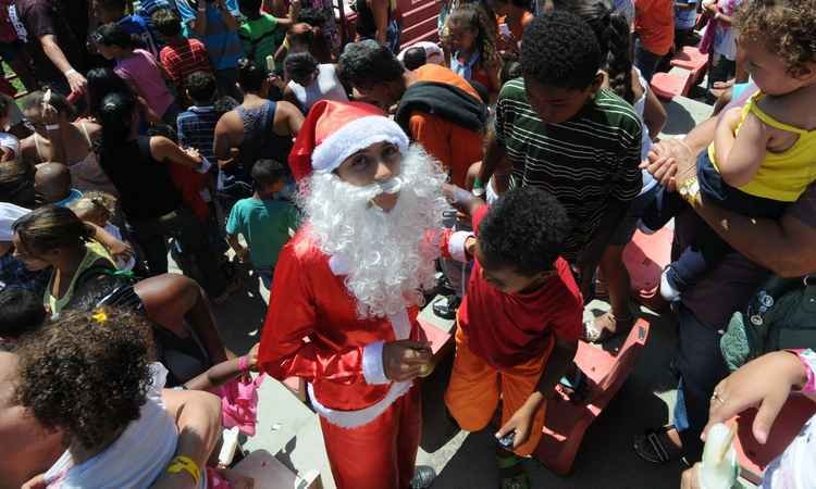 Desemprego não poupa nem o Papai Noel - Jair Amaral/EM/D.A Press 