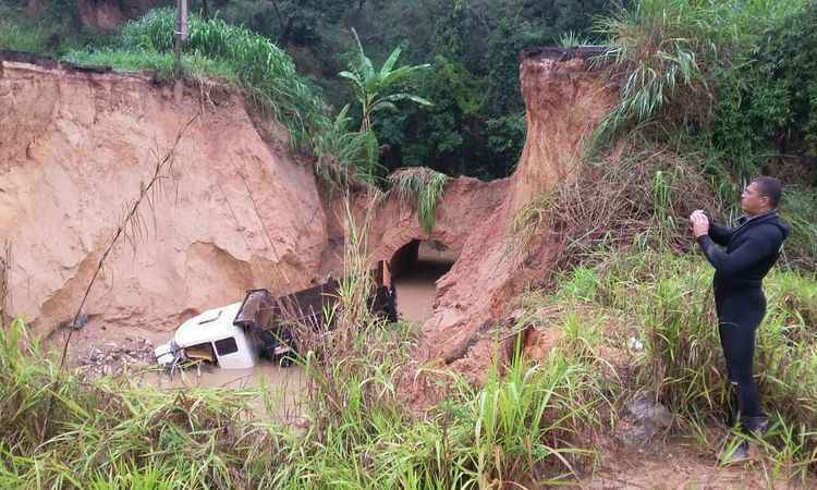 Intensidade das chuvas aumenta mortes em Minas Gerais - Jair Amaral/EM/D.A PRESS