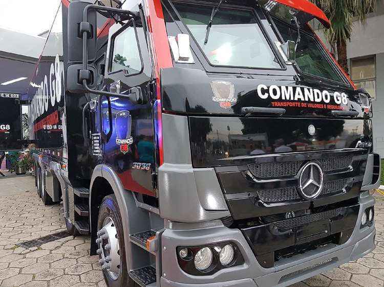 Empresa de segurança, Comando G8, lança primeiro caminhão Mercedes-Benz automatizado blindado do Brasil - Dino