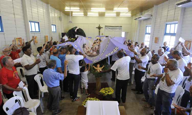Catedral Cristo Rei recebe o primeiro terço dos homens - Juarez Rodrigues/EM/DA Press