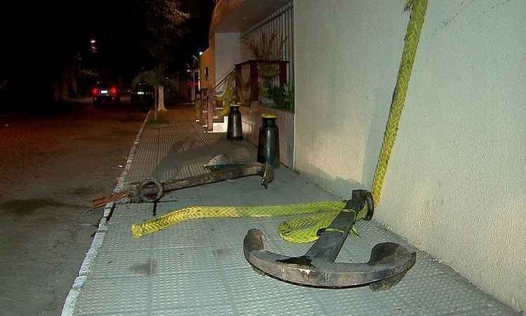 Menino de 12 anos morre atingido por âncora de 200kg no Recife - Reprodução/Painel Político