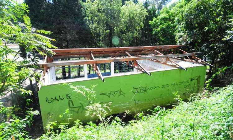 Parques de Belo Horizonte viram retratos de abandono e vandalismo - Gladyston Rodrigues/EM/DA Press