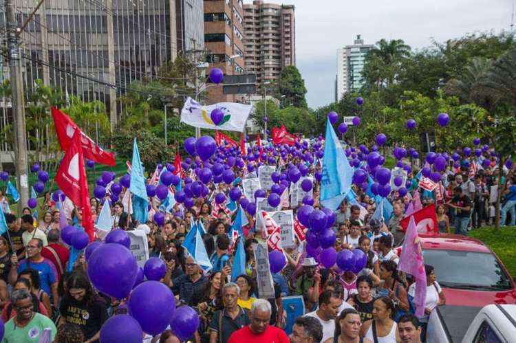 Professores da rede estadual decidem entrar em greve a partir do dia 15 - Lidyane Ponciano FotoImagem/Sind-UTE/MG