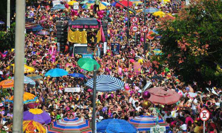 Pesquisa diz que foliões da capital e visitantes aprovaram carnaval de BH - Alexandre Guzanshe/EM/D.A Press