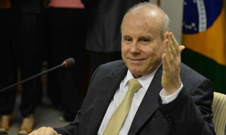 Ministro do TSE marca depoimento de Mantega para quinta-feira -  Jose Cruz/Agencia Brasil 