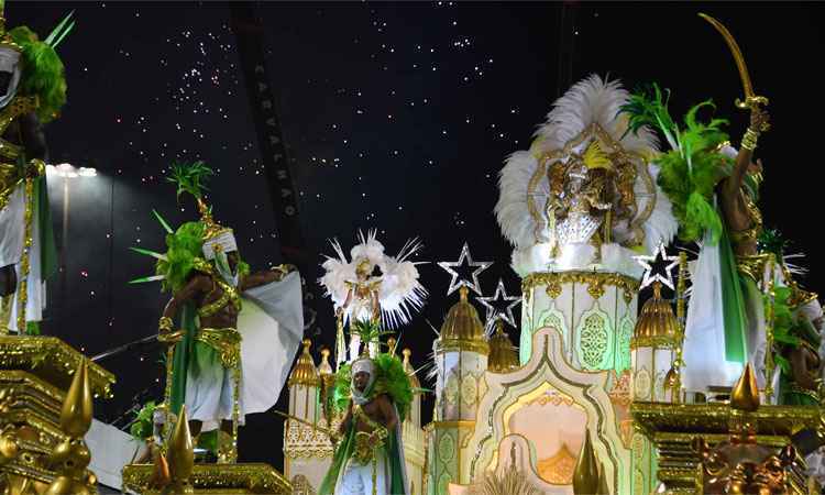 Mocidade divide título do carnaval do Rio com a Portela - AFP / Vanderlei ALMEIDA 