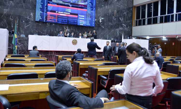 Deputados de MG podem turbinar aposentadoria com auxílio-moradia - Sarah Torres / ALMG