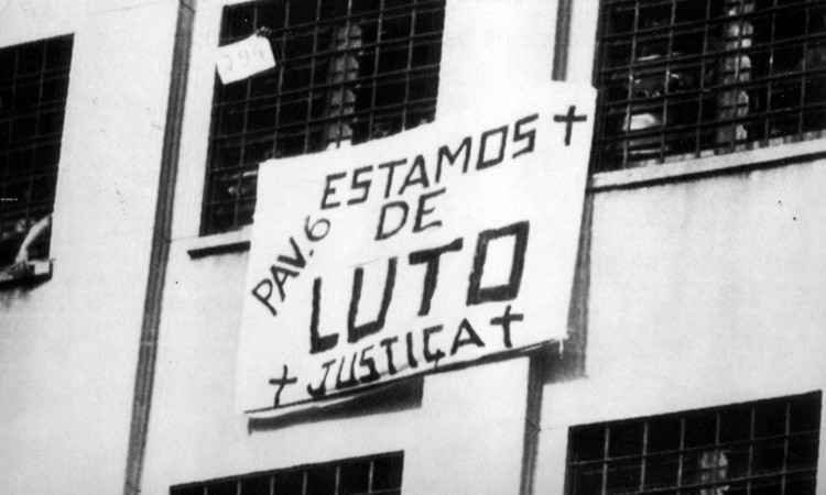 Justiça determina novo julgamento dos PMs do Massacre do Carandiru - Claudio Rossi/Agencia Globo/Divulgacao - 06/10/1992