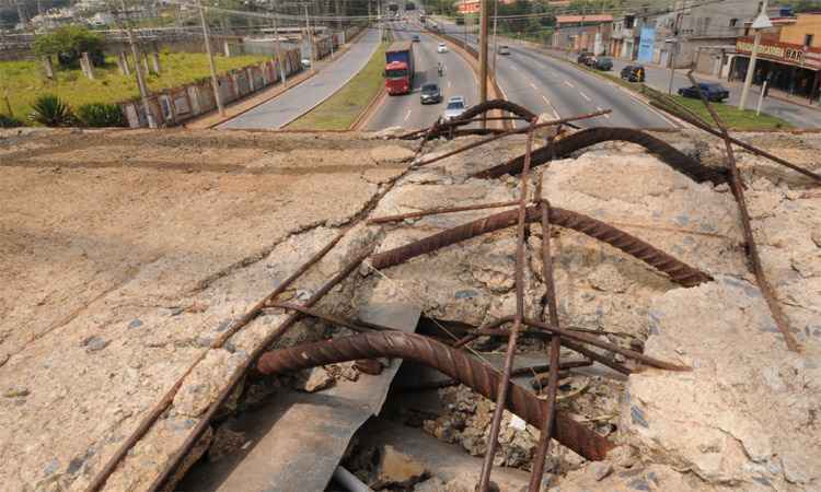 Sem reformas, Anel Rodoviário impõe rotina de medo a moradores do entorno - Beto Novaes/EM/DA Press