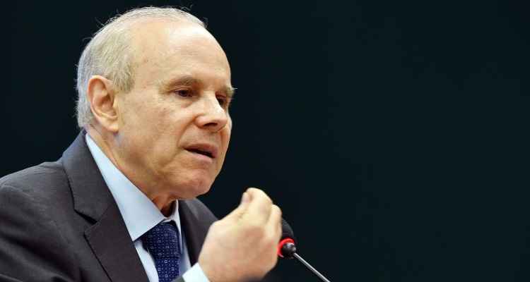 Guido Mantega usava empresário para negociar propinas, diz delator - EVARISTO SA/AFP