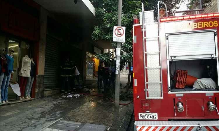 Bombeiros vão vistoriar 500 lojas do Hipercentro de BH contra incêndio - Edésio Ferreira/EM/D.A PRESS