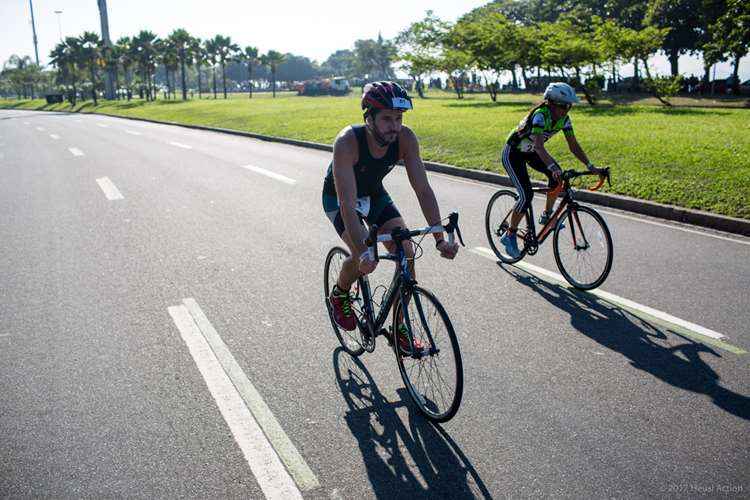 Praia de Botafogo recebe segunda etapa de Duathlon do Circuito UFF Rio Triathlon
 - Dino