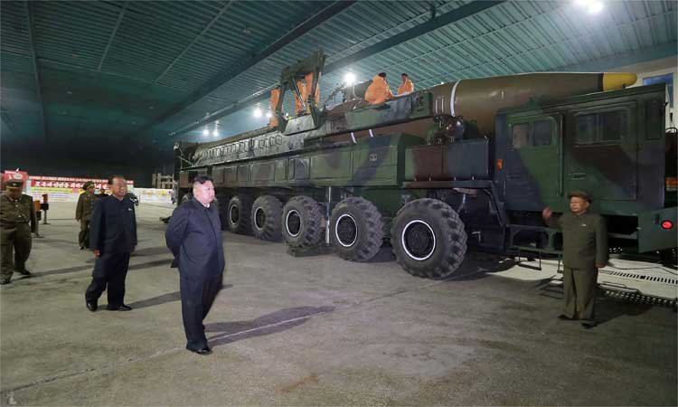 Coreia do Norte ameaça lançar ataque nuclear 'no coração dos EUA' - AFP PHOTO/KCNA VIA KNS