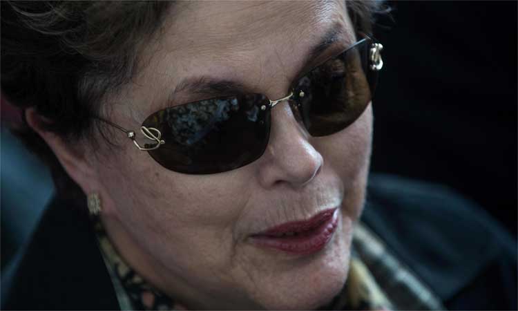 Dilma depõe como testemunha de defesa da senadora Gleisi Hoffman - Nelson Almeida/AFP