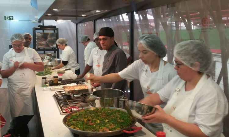 Mercado Central de Belo Horizonte recebe aula inaugural de cozinha-escola  - Jair Amaral: EM/DA Press