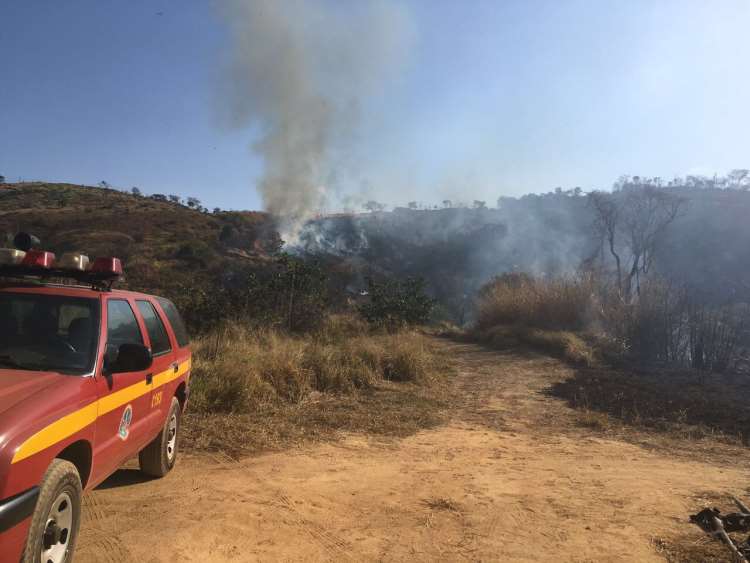 Incêndio volta a atingir o Parque Serra Verde pela terceira vez em uma semana - Corpo de Bombeiros/Divulgação