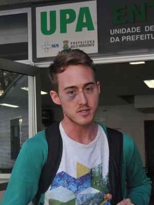 Jovem norte-americano e amigo brasileiro são vítimas de homofobia em BH - Jair Amaral/EM/D.A Press