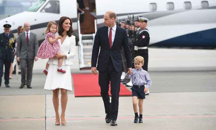 Príncipe William e Kate esperam terceiro filho - BARTLOMIEJ ZBOROWSKI / PAP / AFP