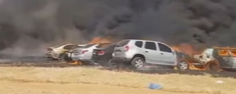 Incêndio destrói 19 carros durante festival de música eletrônica - Reprodução/YouTube