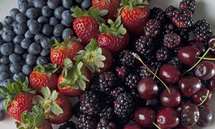 De olho na onda saudável, MG investe na produção de frutos do tipo 'berry' - Pedro Motta
