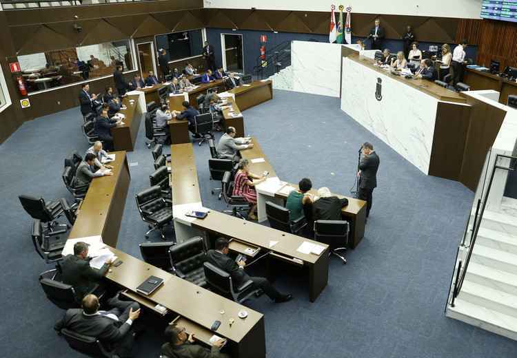 Acordo entre Kalil e vereadores encerra obstrução na Câmara Municipal - Abraão Bruck/CMBH