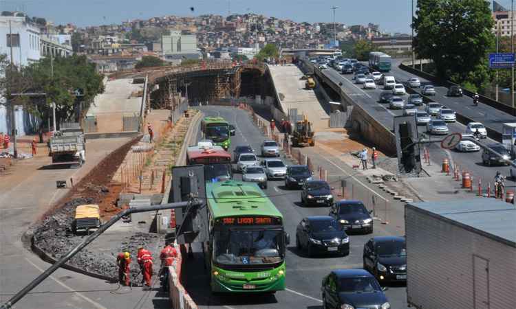 Novo viaduto do Complexo da Lagoinha deve ser liberado em janeiro - Jair Amaral/EM/DA Press