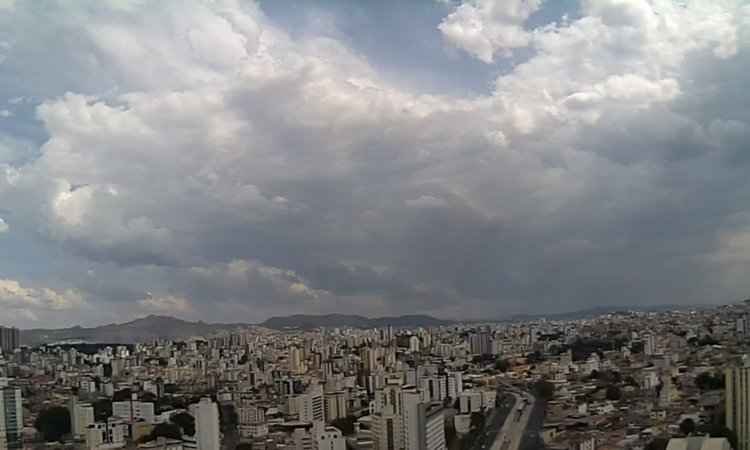 Termômetros marcam 36,1ºC e BH tem o dia mais quente do ano - Reprodução/Twitter Defesa Civil 