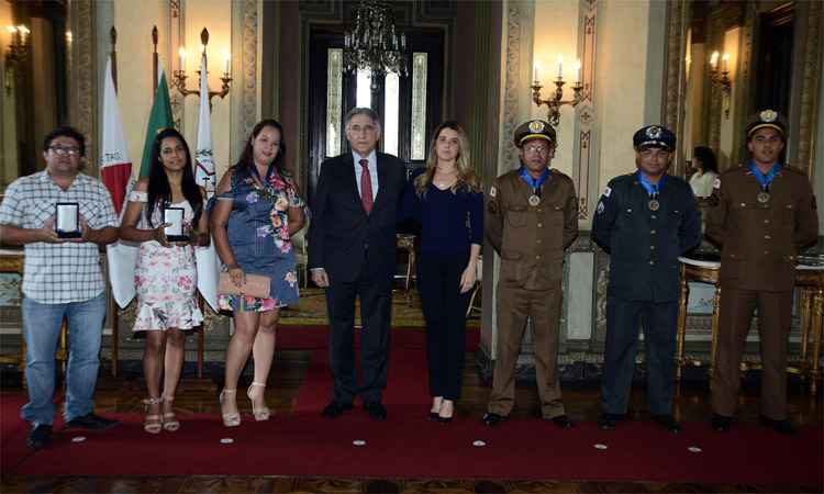 Pimentel homenageia vítimas e equipe de socorro da tragédia de Janaúba - Omar Freire/Imprensa MG