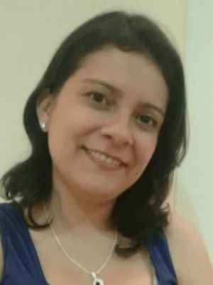 Pedagoga de 33 anos é morta com a filha de um ano no colo em tentativa de assalto  - Reprodução/ Internet