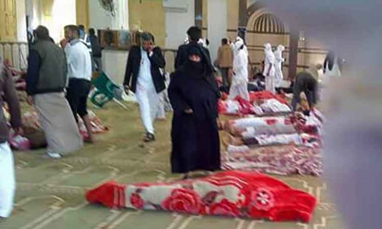 Ataque a mesquita no Sinai egípcio deixa ao menos 155 mortos - Stringer/AFP