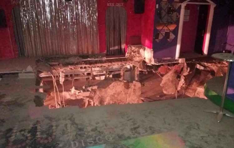 Ilhas Canárias: 40 feridos em desabamento de chão de discoteca - Bombeiros de Tenerife/Divulgação