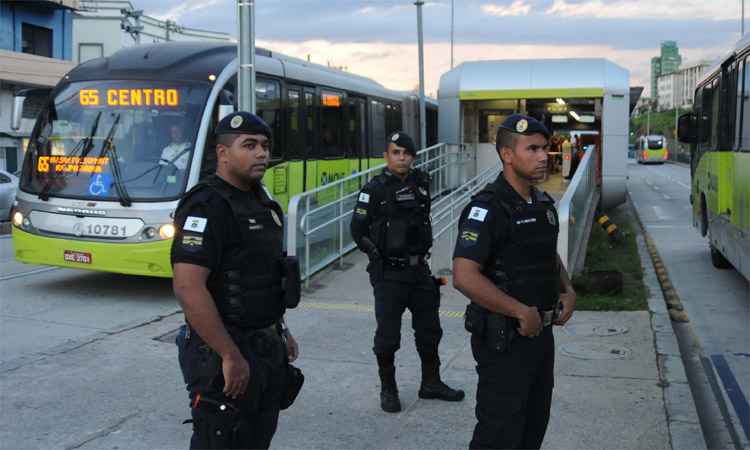 Presença de guardas municipais pode ser estendida aos ônibus da Estação Vilarinho - Túlio Santos/EM/DA Press
