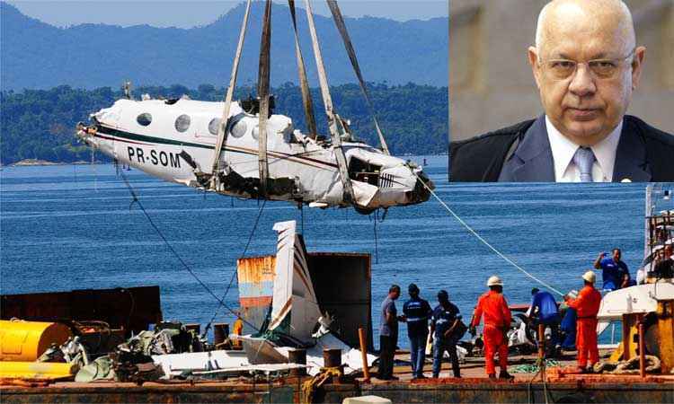 Um ano após morte de Teori Zavascki, causa da queda do avião é desconhecida - Almir Lima/Estadão Conteúdo e Nelson Jr./STF/SCO