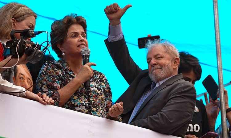 Na véspera do julgamento, Lula diz que só sai da disputa eleitoral morto -  Jefferson Bernardes AFP