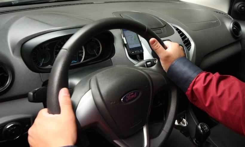 Regulamentação de apps de transporte engrossa discussão na Câmara de BH - Edésio Ferreira/EM/D.A PRESS - 10/02/2017