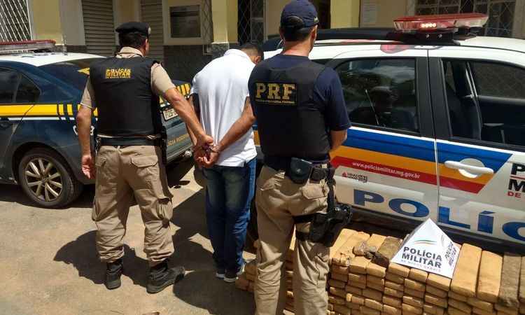 Polícia apreende 100kg de maconha em carro no interior de Minas - Polícia Rodoviária Federal/ Divulgação 