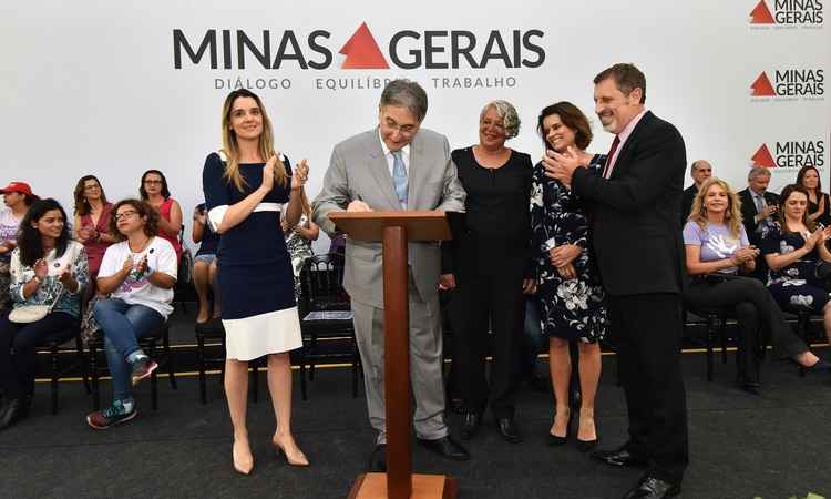 Ao lado da mulher, Pimentel lança linha de financiamento para empresárias - Manoel Marques/ Imprensa MG/ Divulgação 