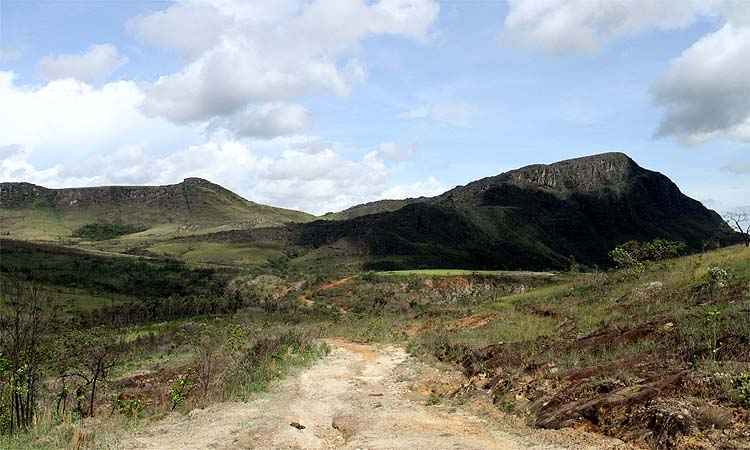 Serra da Caveira foi o vale da morte dos bandeirantes em Minas - Edésio Ferreira/EM/D.A Press