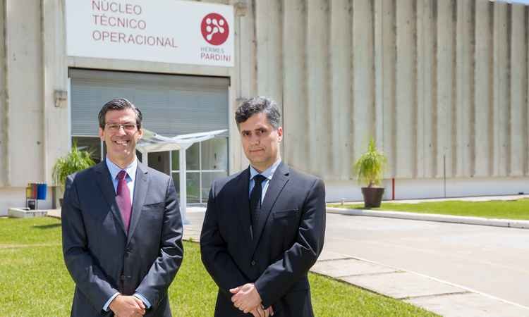 Hermes Pardini assina contrato com Siemens para ter maior laboratório automatizado do mundo - Beto Staino