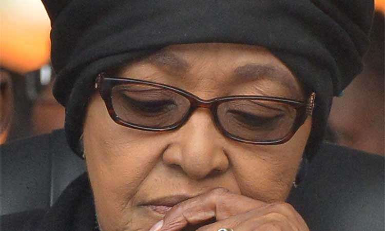 Morre Winnie, ex-mulher de Nelson Mandela - ALEXANDER JOE