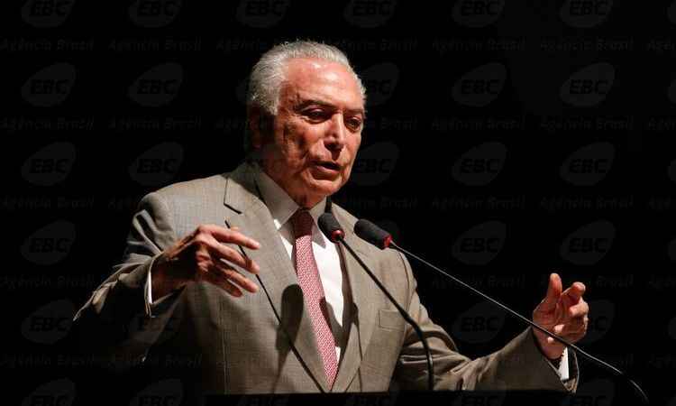 Temer reconhece que Brasil enfrenta 'momento difícil'  - Tânia Rêgo/ Agência Brasil