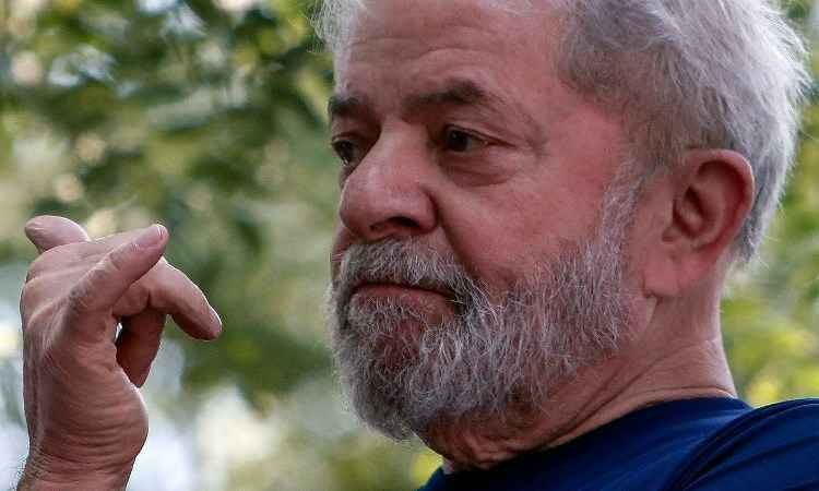 PT se apega à candidatura de Lula, apesar de tudo - MIGUEL SCHINCARIOL