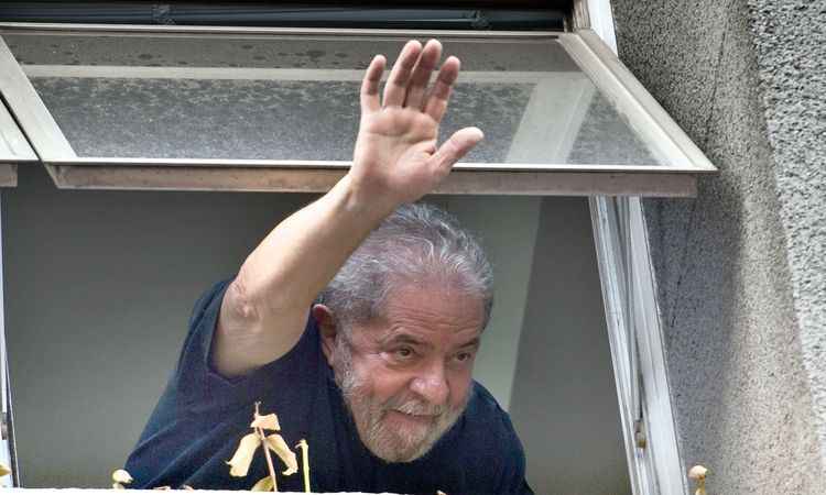 TRF4 marca julgamento dos embargos dos embargos de Lula para quarta-feira - Nelson Almeida