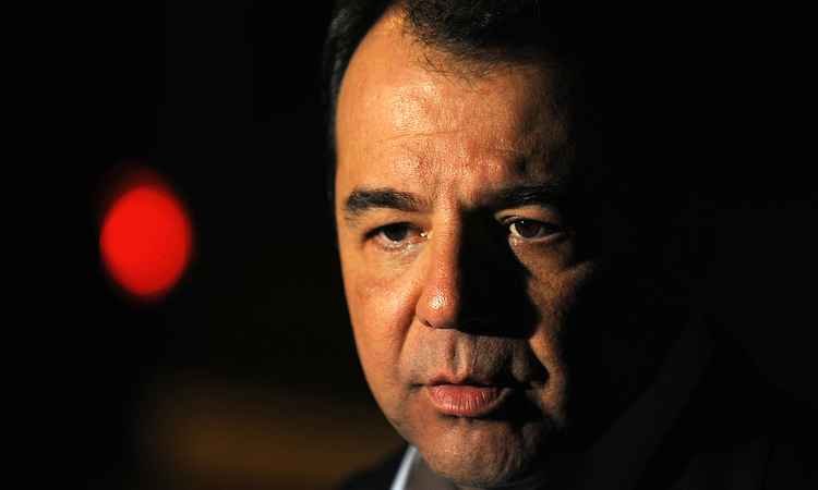 Justiça do Rio vai decidir se Cabral fica em Bangu ou volta para Benfica - Fábio Rodrigues Pozzebom/Agência Brasil