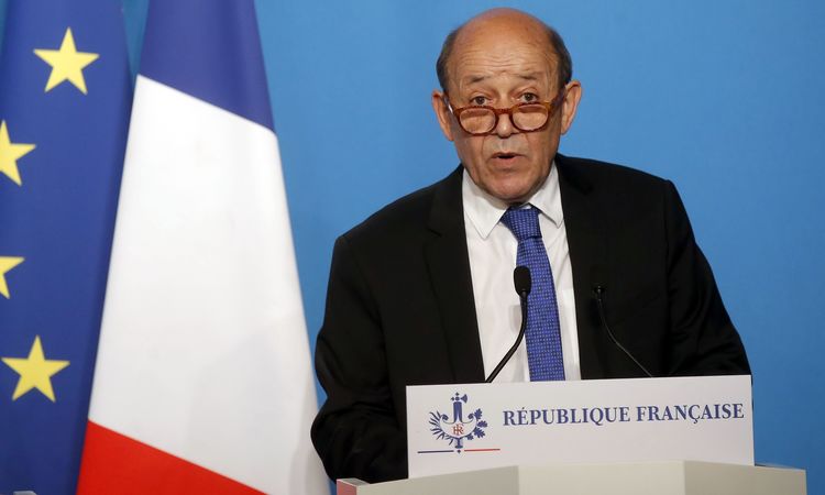 Paris afirma que operação contra Síria foi 'legítima, proporcional e objetiva' - AFP / POOL / Michel Euler 