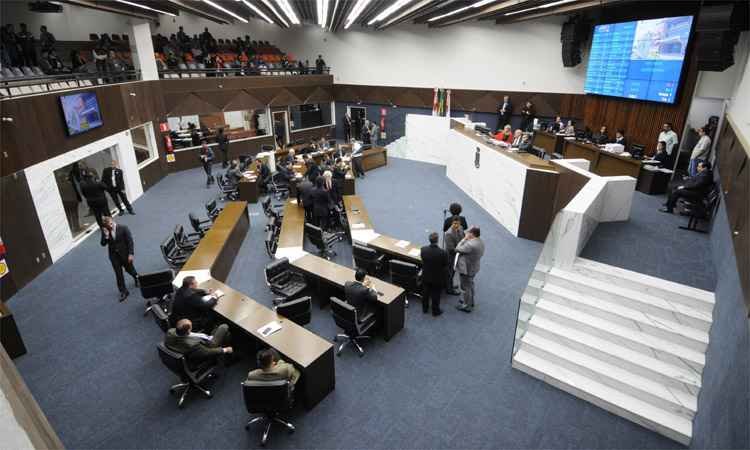 Vereadores de BH e interior que mudaram de partido podem perder os cargos - Leandro Couri/EM/DA Press - 3/7/17