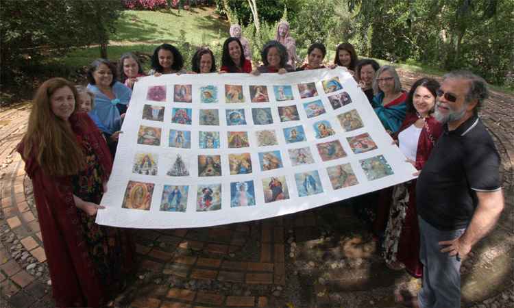 Papa Francisco vai receber manto bordado por 39 mulheres e um homem em Moeda - Edésio Ferreira/EM/DA Press
