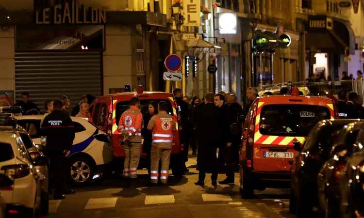 Autor de ataque a faca em Paris estava em lista de pessoas perigosas - AFP / Thomas SAMSON 